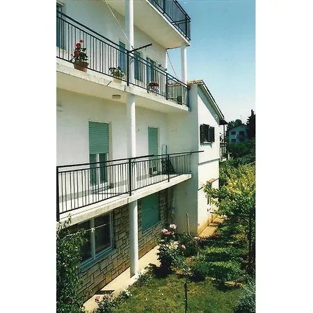 Apartment 2 Bedroom In