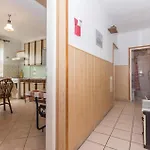 아파트 2 Bedroom In 풀라