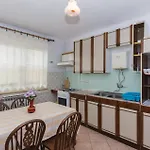 2 Bedroom In * 풀라